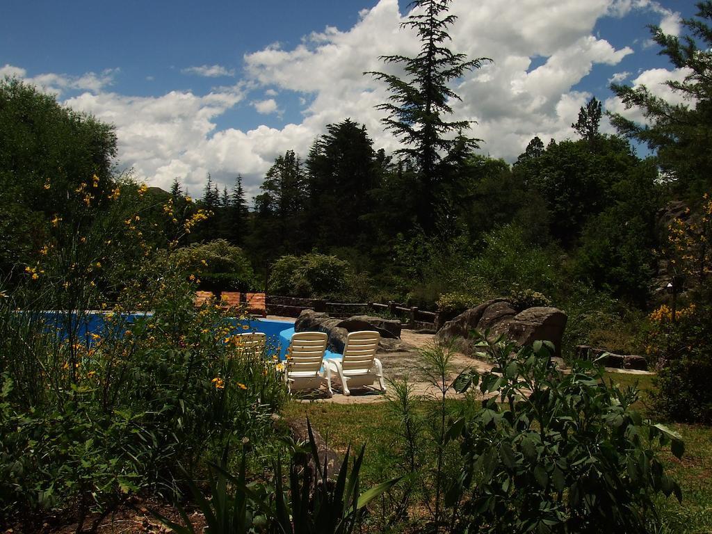 Hotel Las Cascadas La Cumbrecita Eksteriør bilde